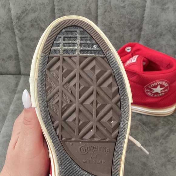 Red Converse Mid tops! - Picture 3 of 3